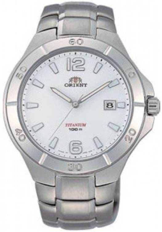 orient-sports-quartz-cun81001w0_29421_1.jpg